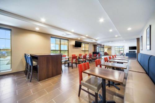 comfort inn and suites north platte i 80