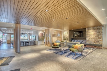 fairfield inn and suites by marriott appleton