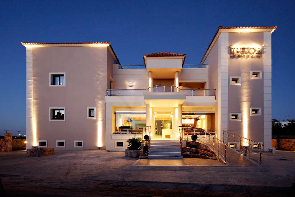 theros hotel
