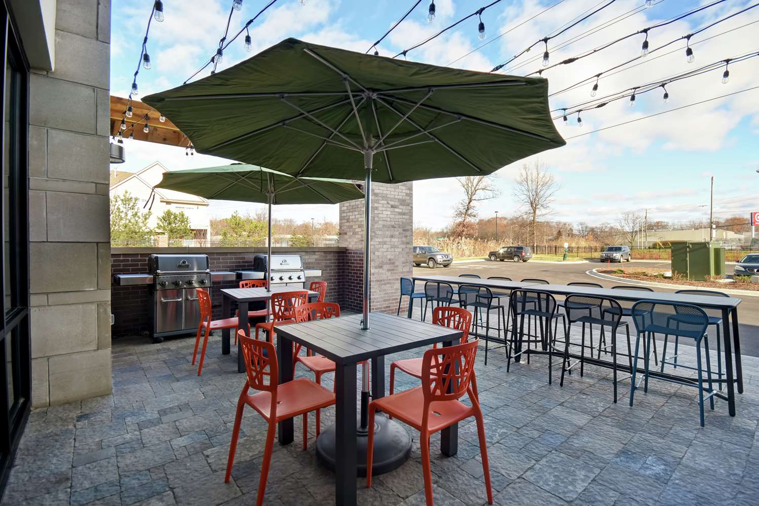 home2 suites by hilton taylor detroit