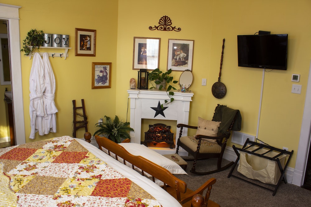 the katherine holle house