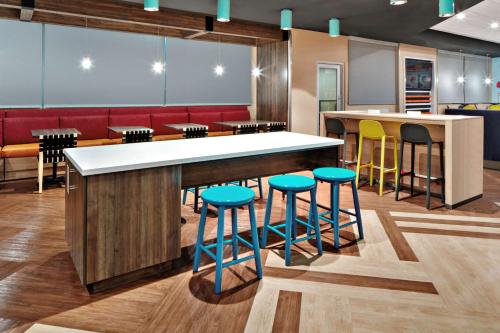 tru by hilton terrell