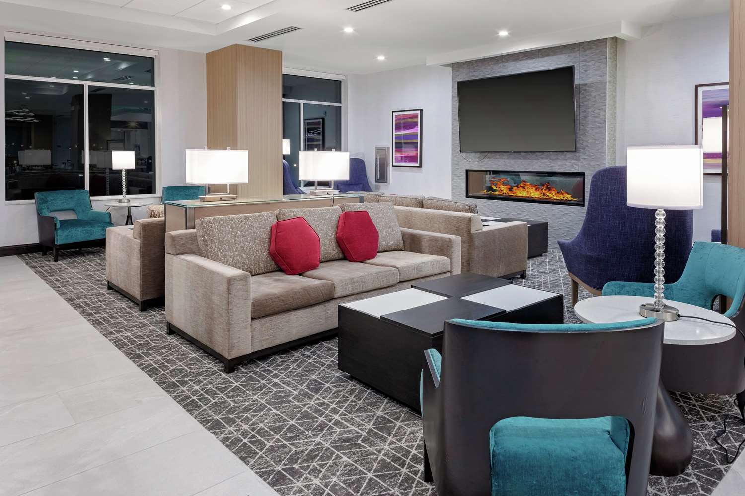 hilton garden inn colorado springs downtown