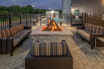 towneplace suites by marriott austin south