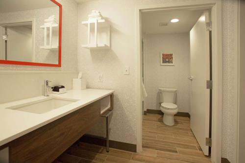 hampton inn and suites kutztown