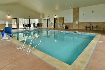 grandstay hotel and suites