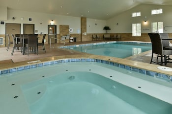 grandstay hotel and suites