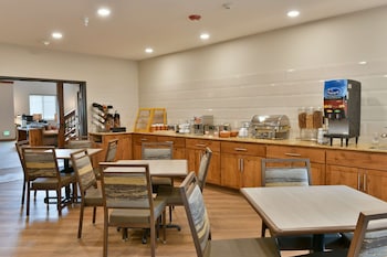 grandstay hotel and suites
