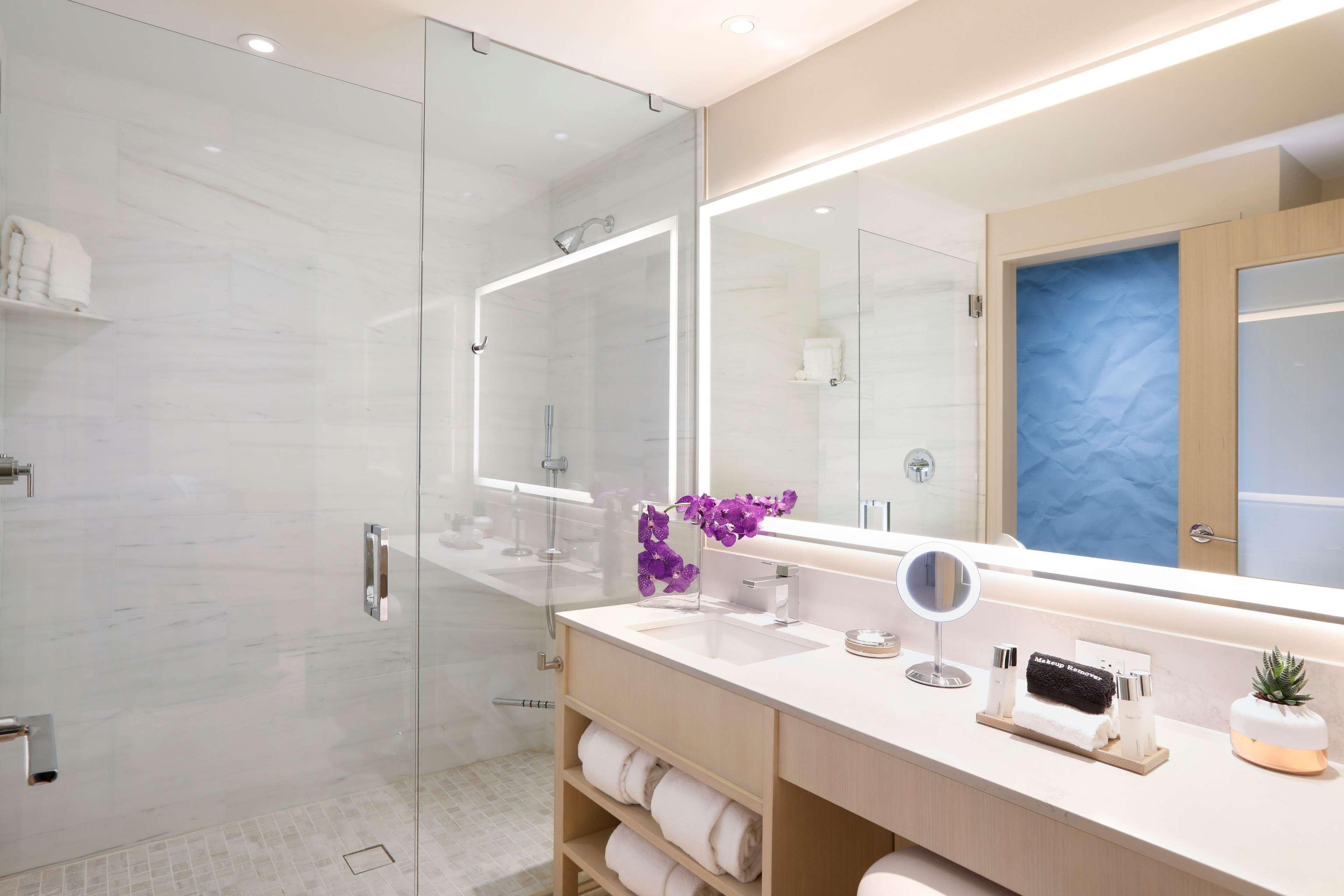 hall arts hotel dallas curio collection by hilton