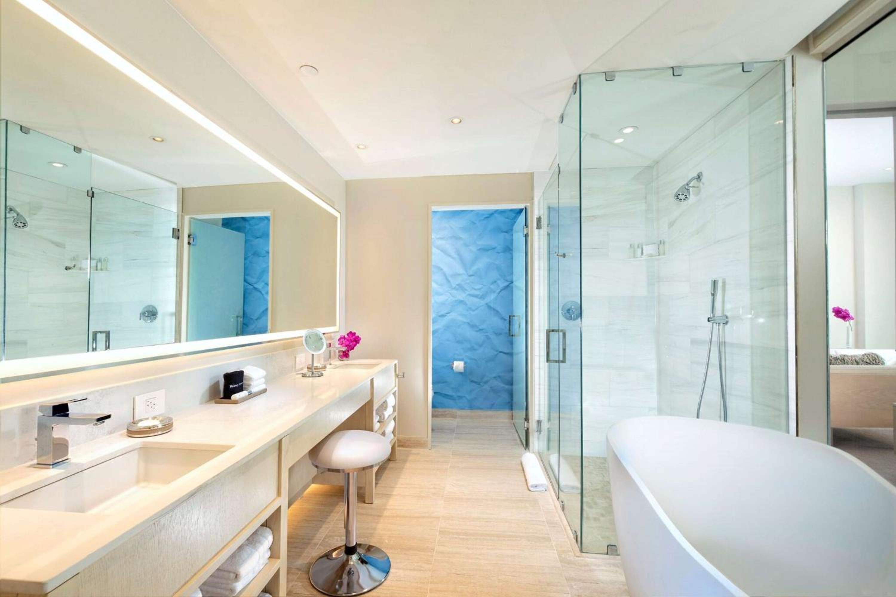 hall arts hotel dallas curio collection by hilton