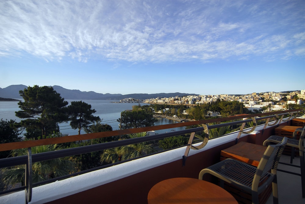 lato hotel