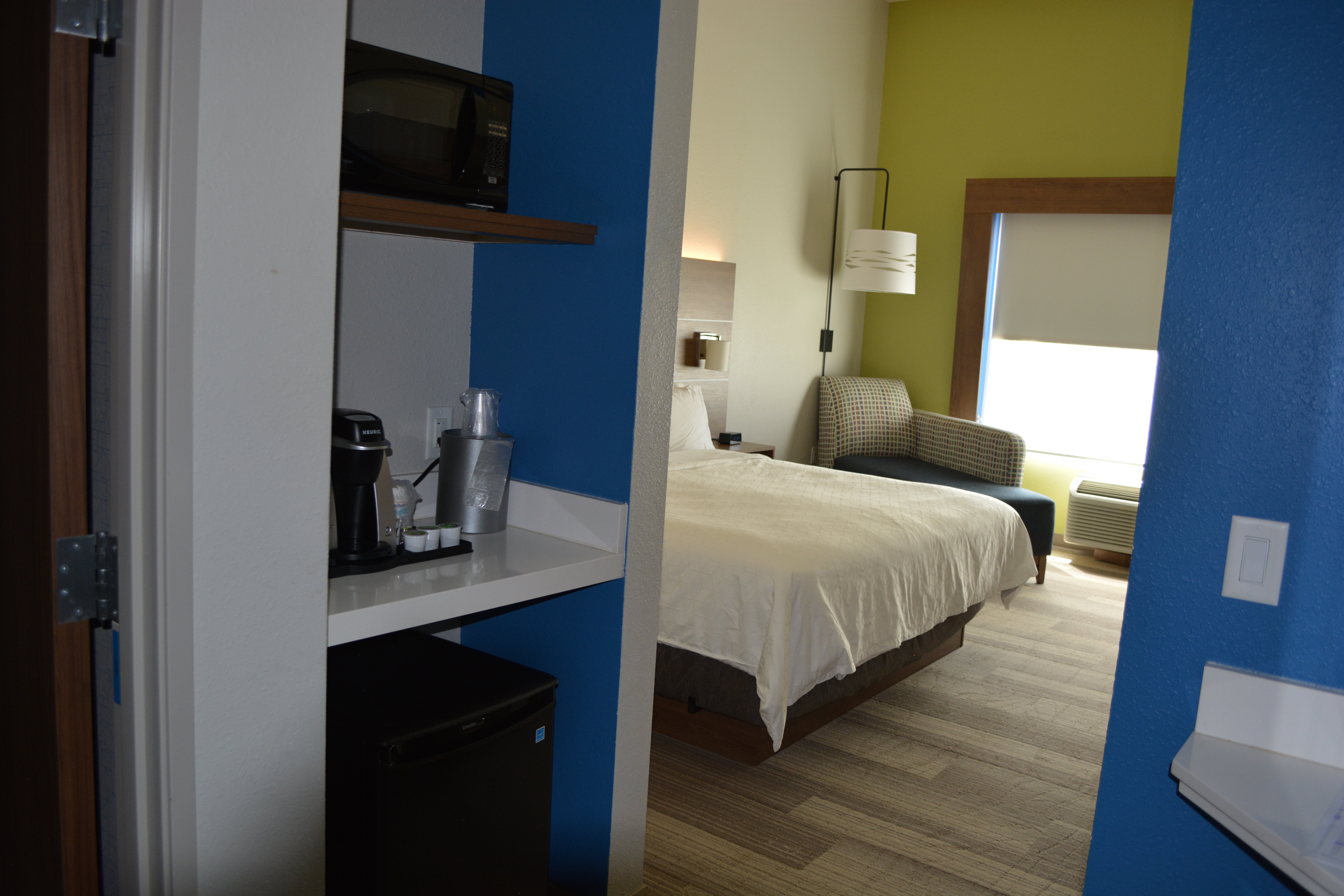 holiday inn express and suites liberal an ihg hotel