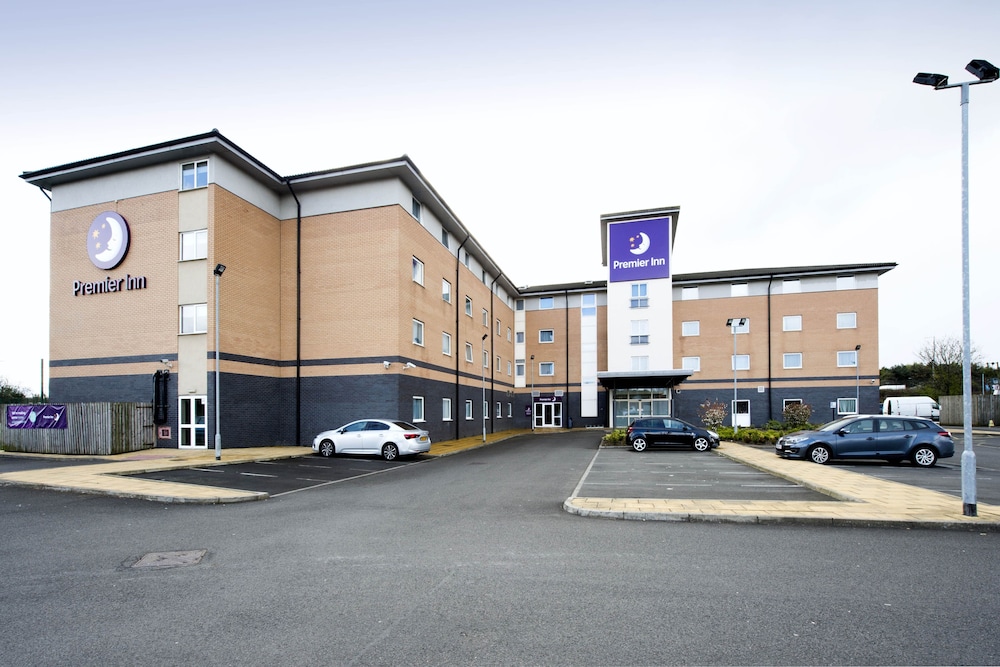premier inn glasgow braehead