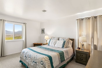 point arena lighthouse