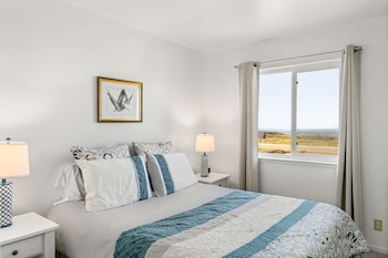 point arena lighthouse