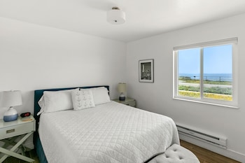 point arena lighthouse