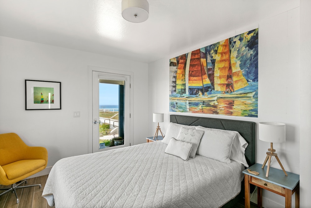 point arena lighthouse