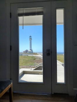 point arena lighthouse