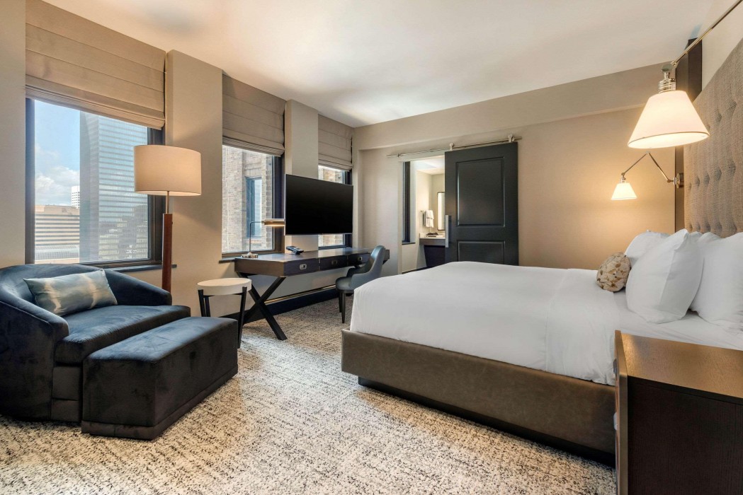 cambria hotel houston downtown convention center