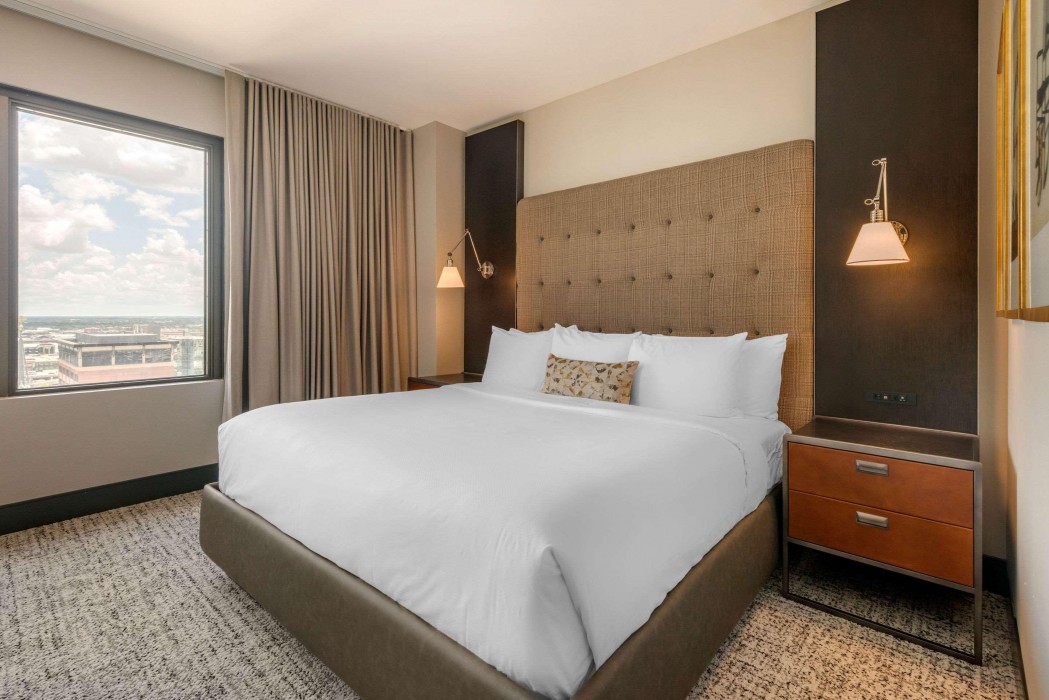 cambria hotel houston downtown convention center