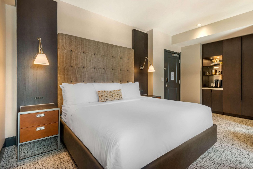 cambria hotel houston downtown convention center