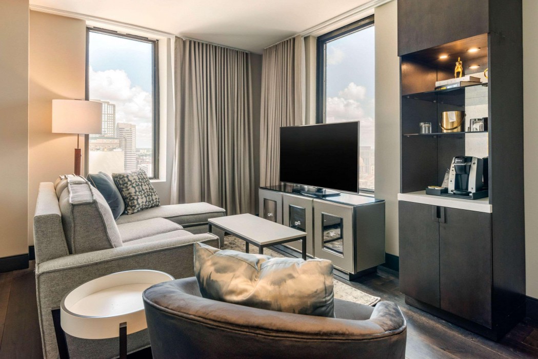 cambria hotel houston downtown convention center