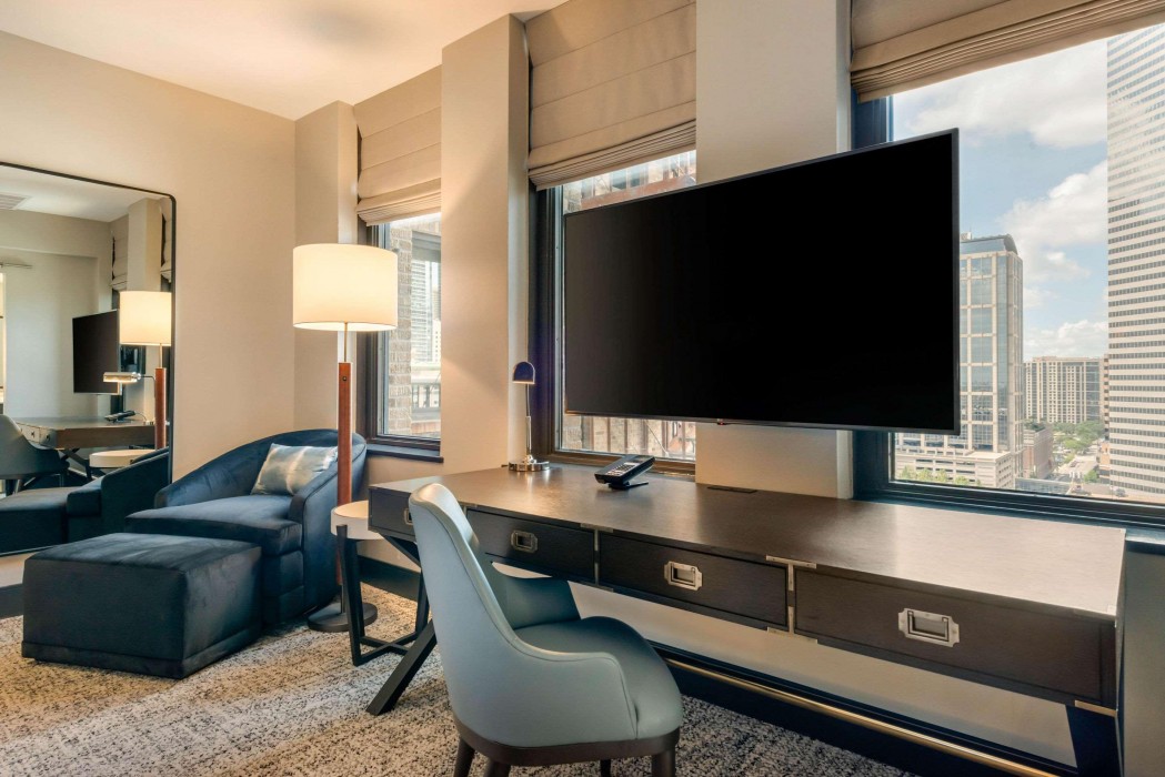 cambria hotel houston downtown convention center