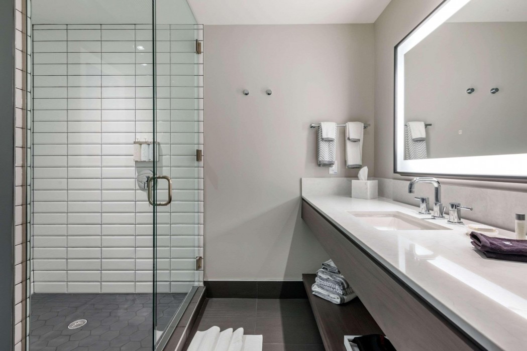 cambria hotel houston downtown convention center