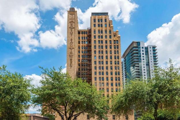 cambria hotel houston downtown convention center