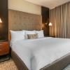 cambria hotel houston downtown convention center