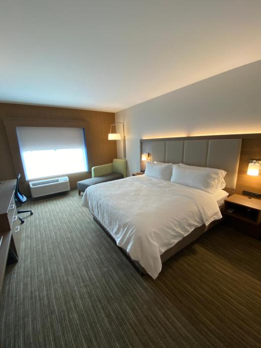 holiday inn express and suites the dalles an ihg hotel