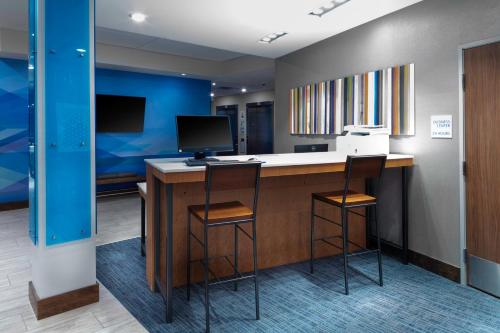 holiday inn express and suites the dalles an ihg hotel