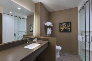 fairfield inn and suites by marriott colorado springs east ballpark