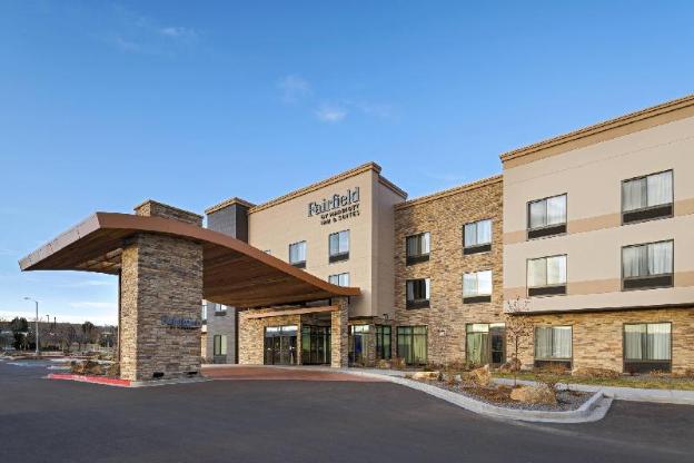 fairfield inn and suites by marriott colorado springs east ballpark
