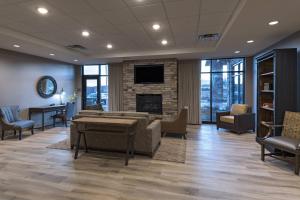 fairfield inn and suites by marriott colorado springs east ballpark