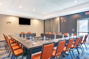 fairfield inn and suites by marriott houston nasa webster