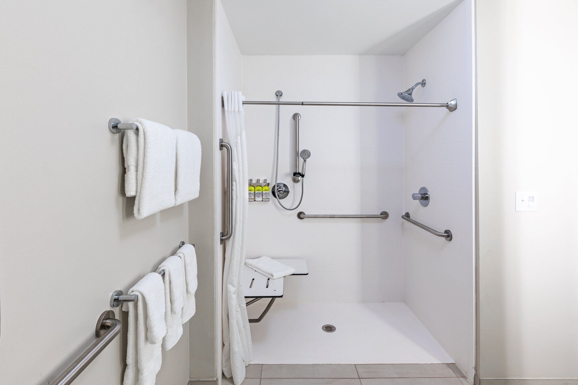 holiday inn express and suites purcell an ihg hotel