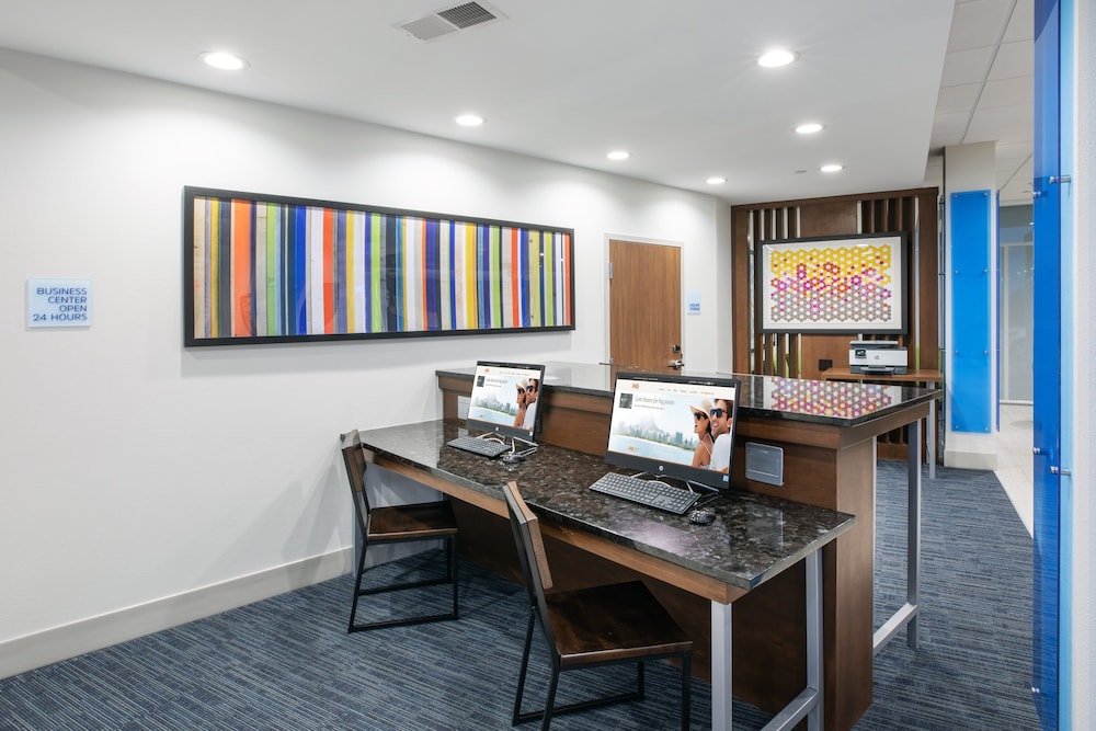 holiday inn express and suites purcell an ihg hotel