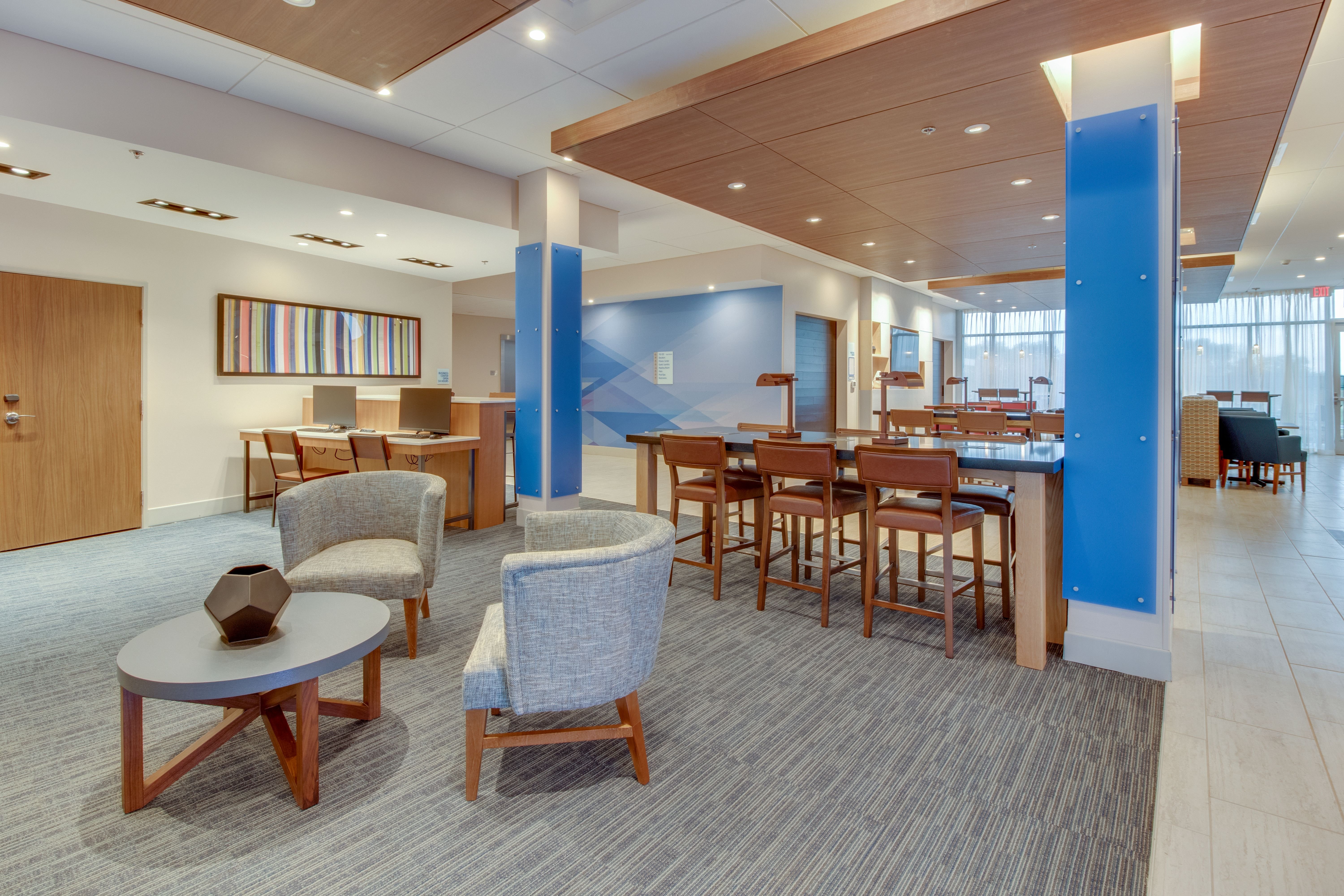 holiday inn express and suites union city an ihg hotel