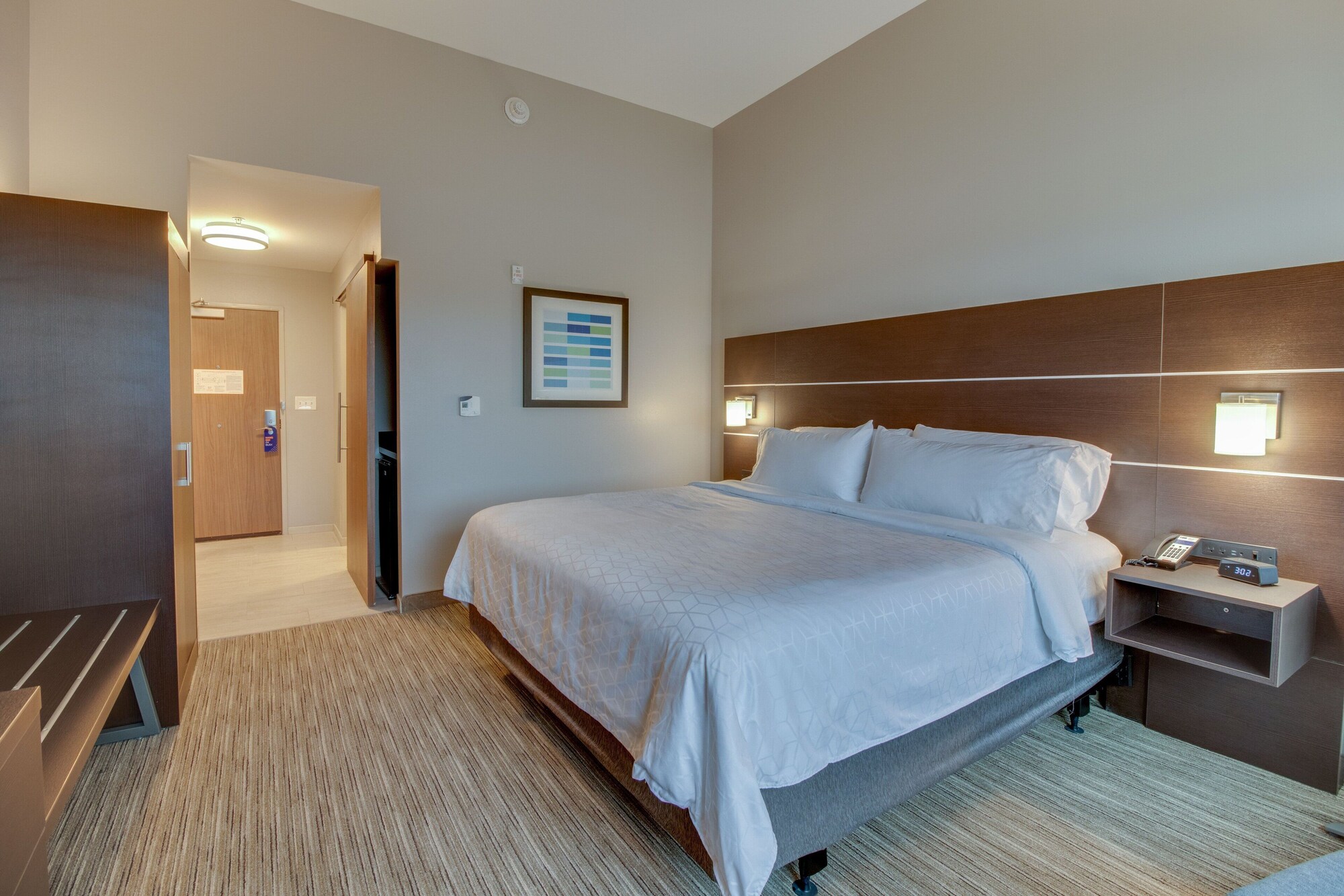 holiday inn express and suites union city an ihg hotel
