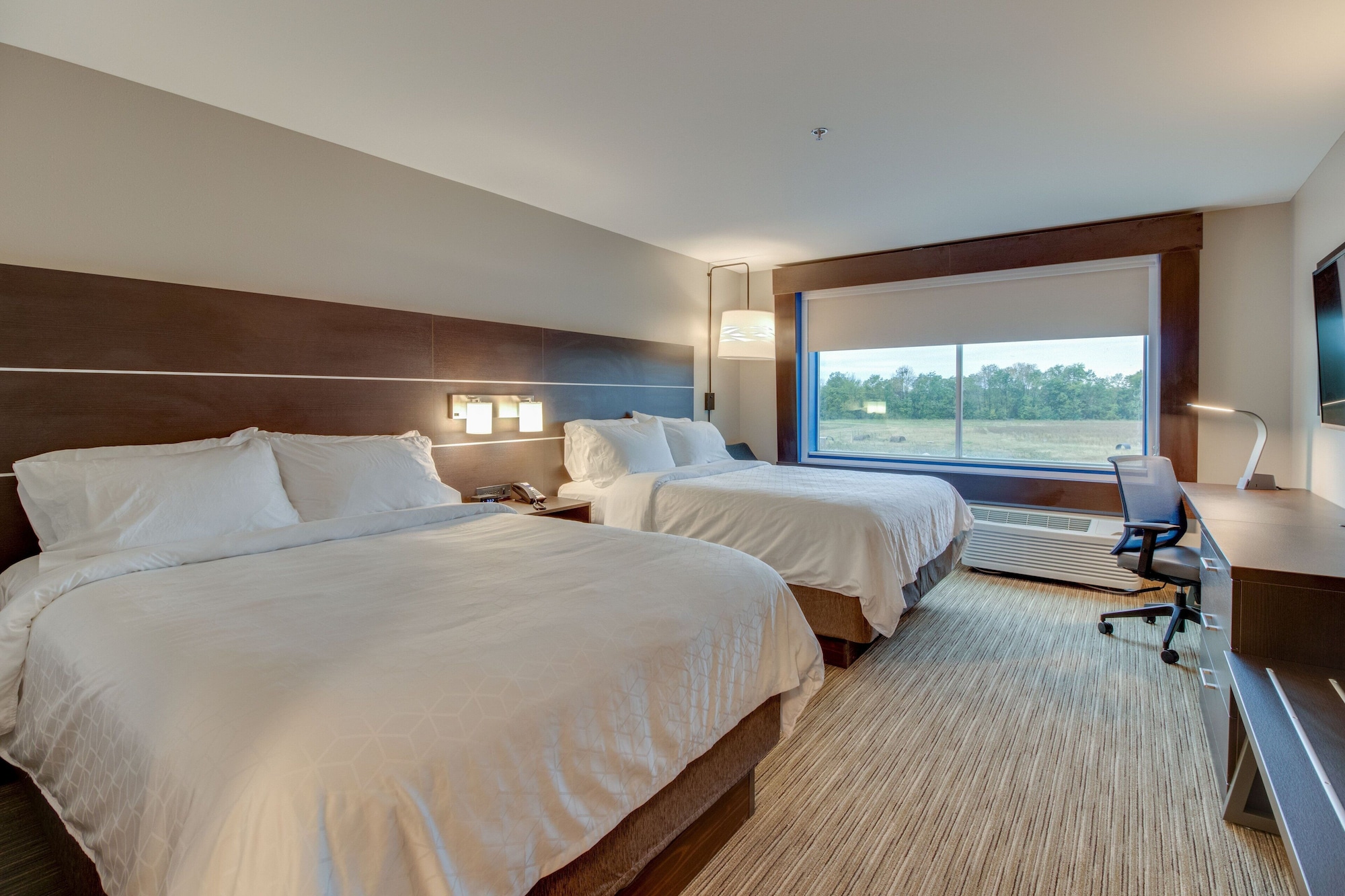 holiday inn express and suites union city an ihg hotel