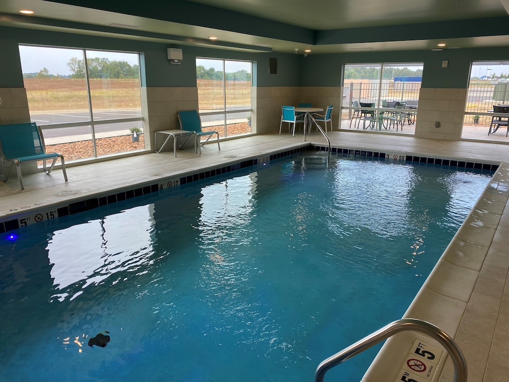 holiday inn express and suites union city an ihg hotel
