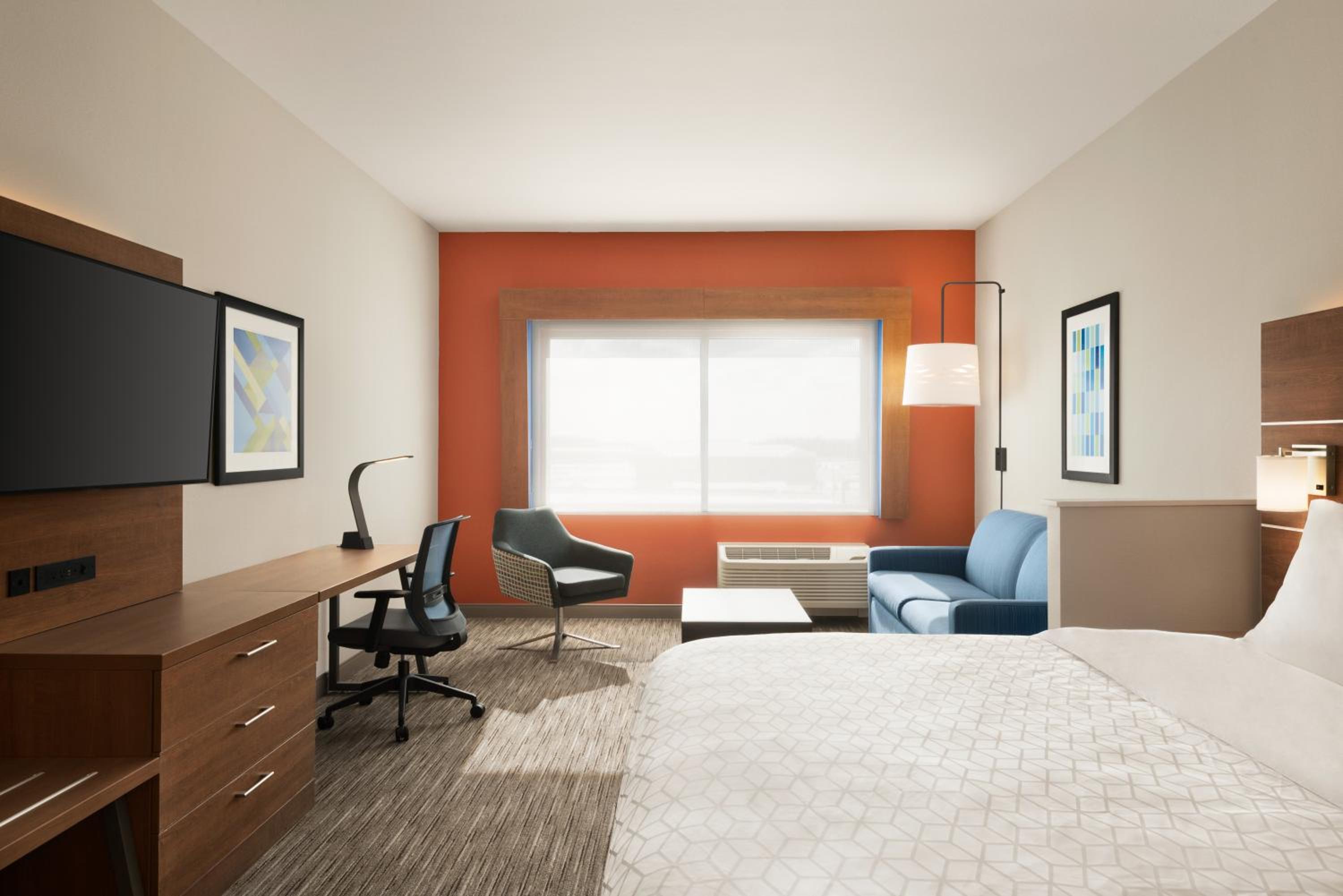 holiday inn express and suites beaver dam an ihg hotel