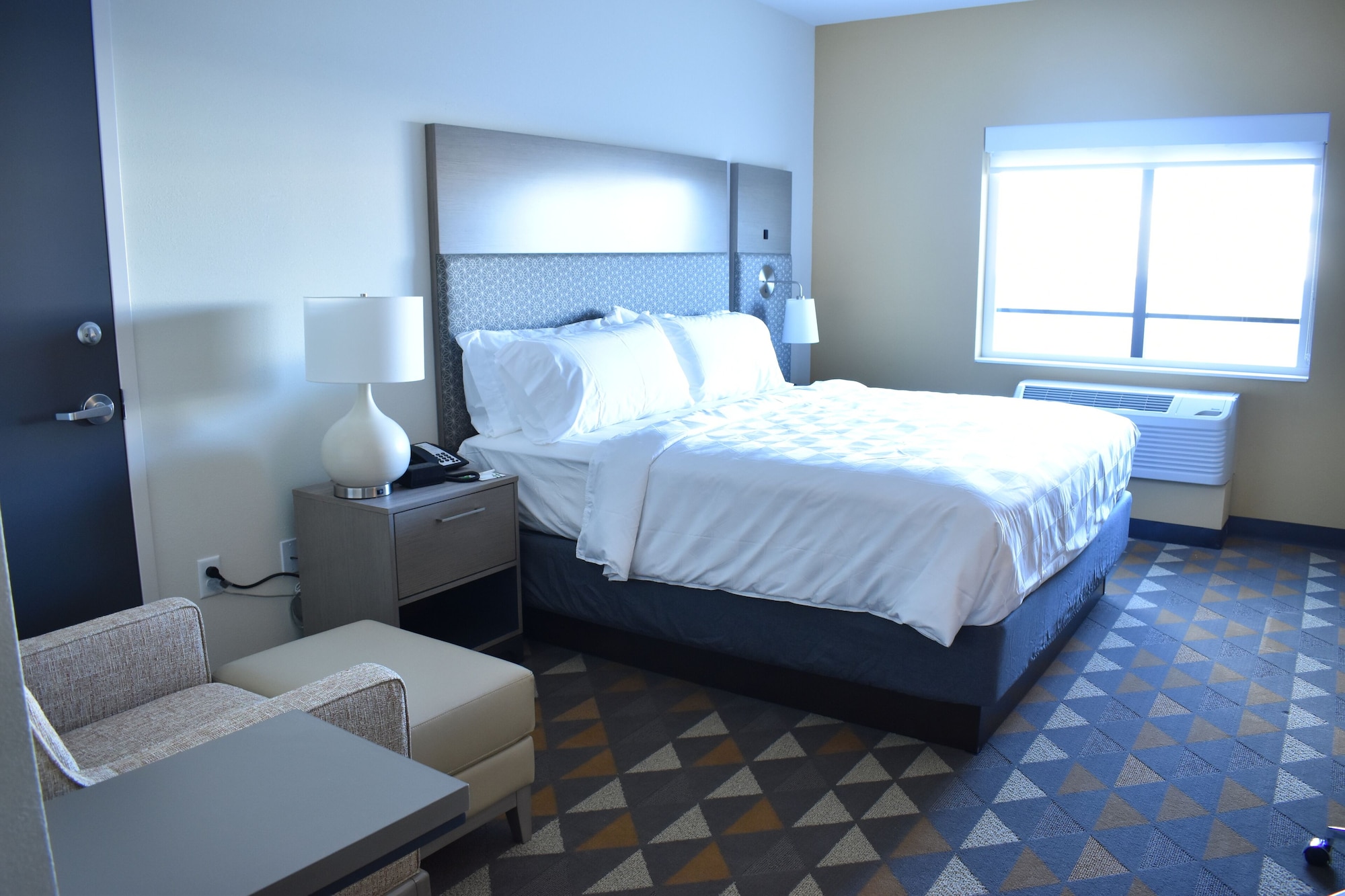 holiday inn kansas city northeast an ihg hotel
