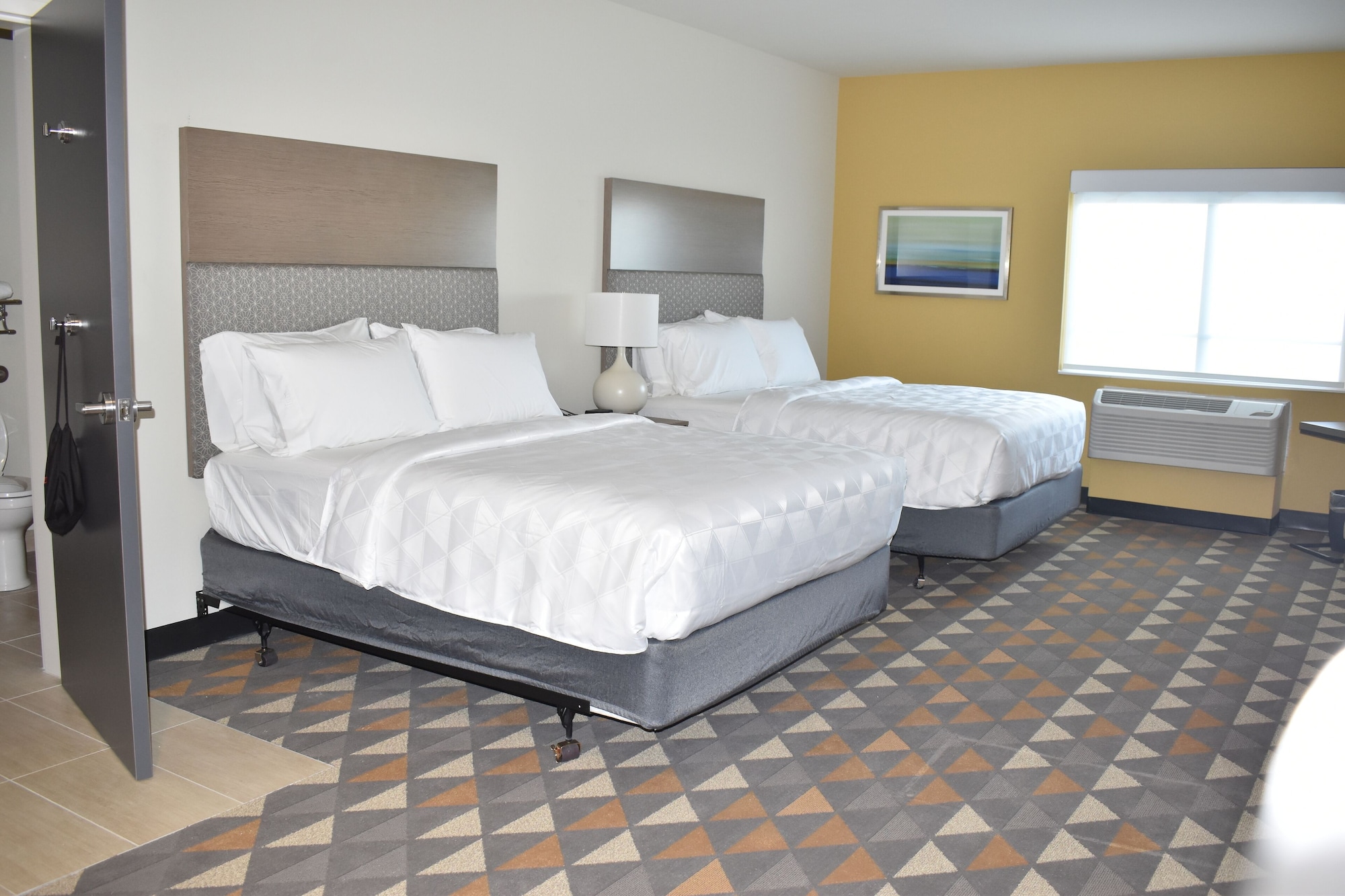 holiday inn kansas city northeast an ihg hotel