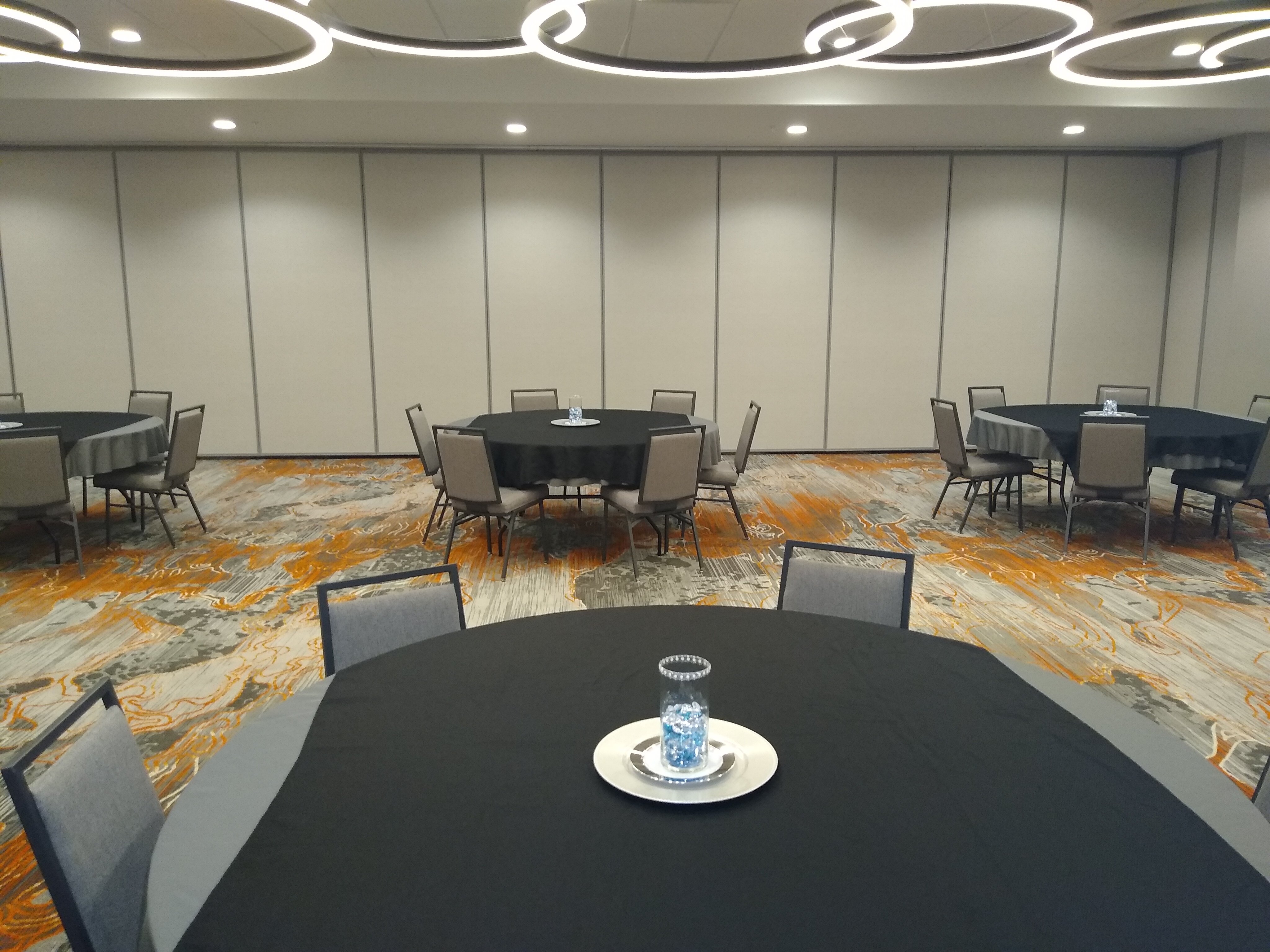 holiday inn kansas city northeast an ihg hotel