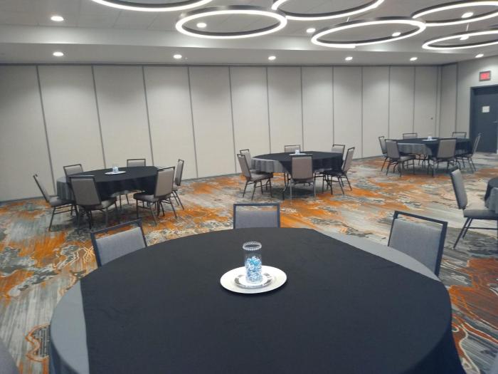 holiday inn kansas city northeast an ihg hotel