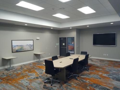 holiday inn kansas city northeast an ihg hotel