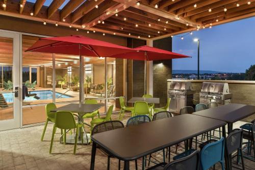 home2 suites by hilton harrisburg north