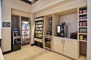 hilton garden inn lansing west